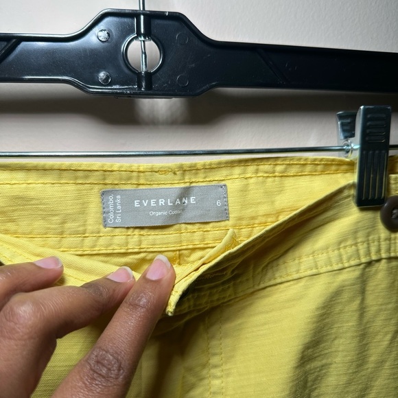 Everlane Yellow Casual Relaxed Fit Back To School Cargo Jogger Pants Size 6 - Picture 7 of 12